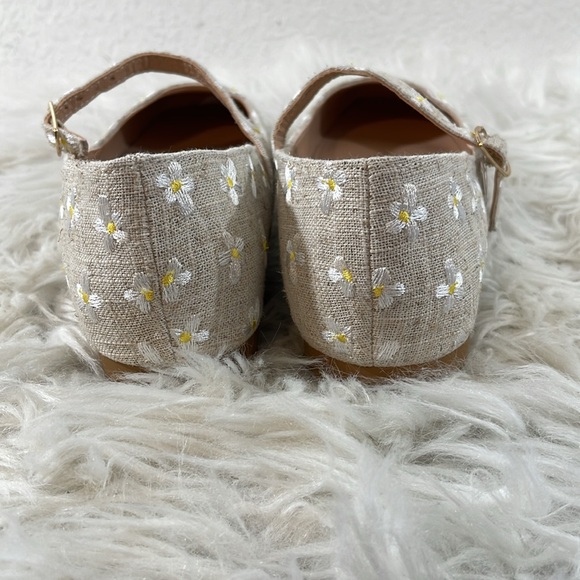 STEVE MADDEN Boden Natural Multi Beautiful Embroidered Floral Mid Strap Loafers - Picture 6 of 12